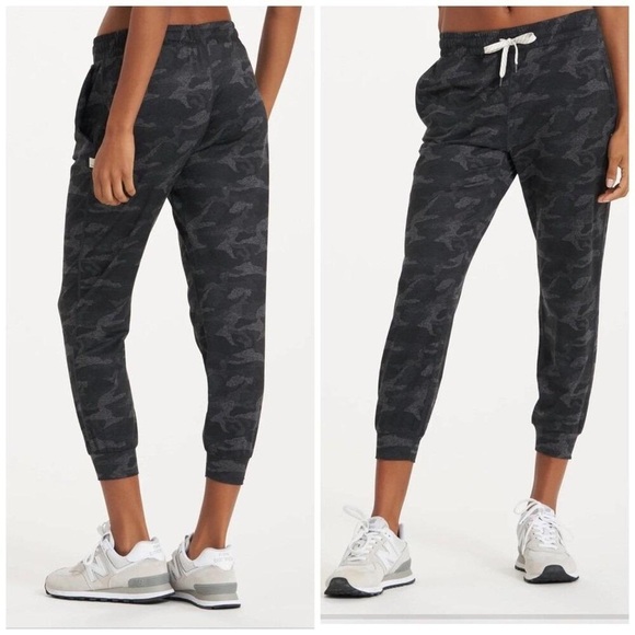 Vuori Women's Black and Grey camo Performance Joggers - Picture 1 of 5